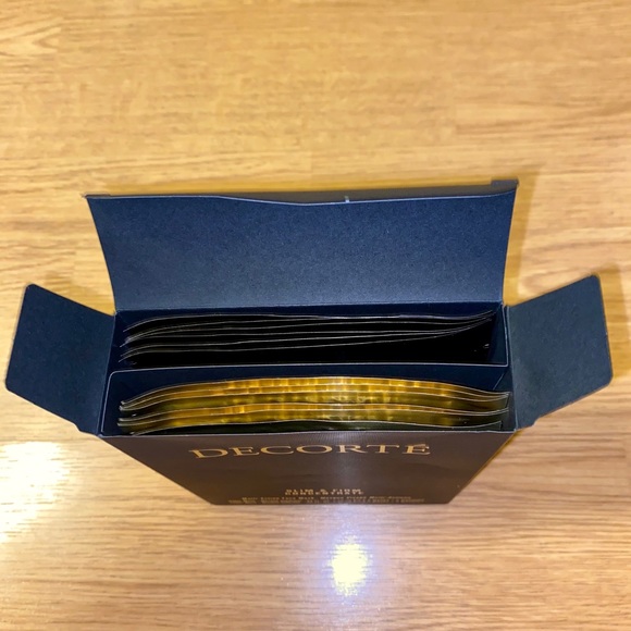 DECORTÉ Slim & Firm Masks - Picture 2 of 2